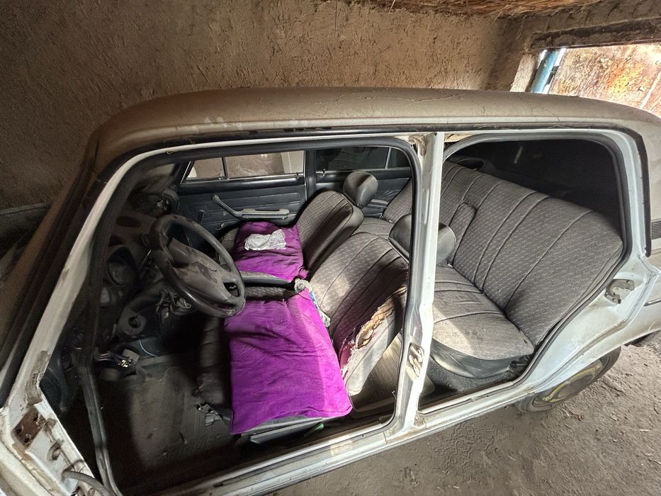 Автомобил ВАЗ 2106