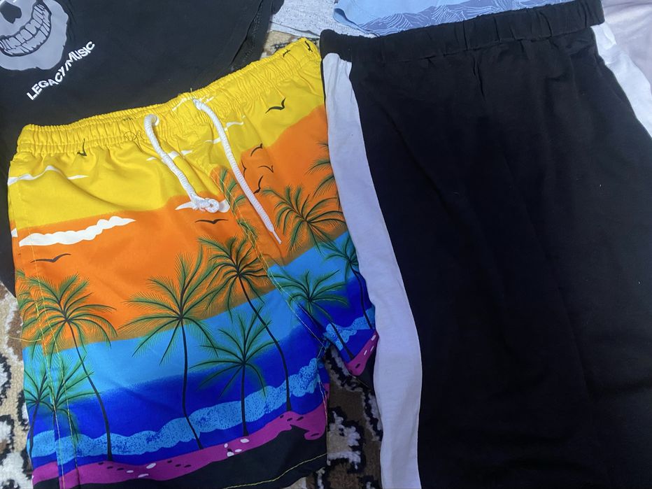 Футболки и шорты на 9-10 лет