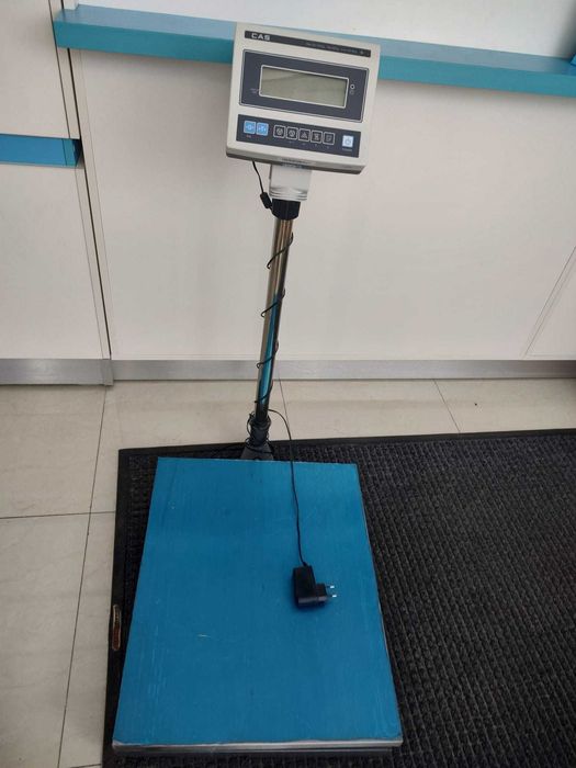 Cantar electronic cu afisaj