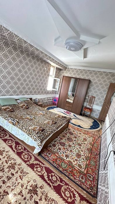 Продаётся двух комнатная квартира