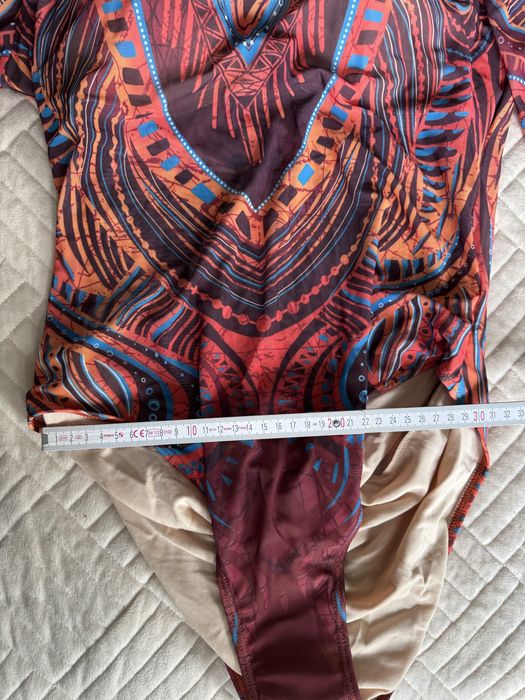 Купальник  SPF размер 46-48