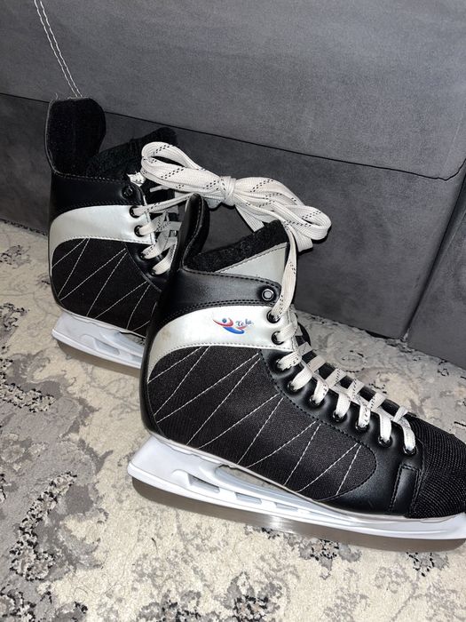 Хоккейные коньки - 46 размер!