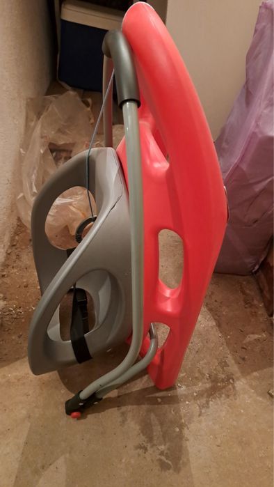 Шейна за бебе за бутане