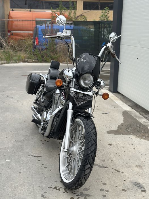 Suzuki Intruder VS700 de USA
