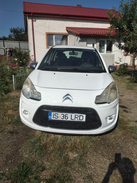 Vând Citroen C3 3000euro