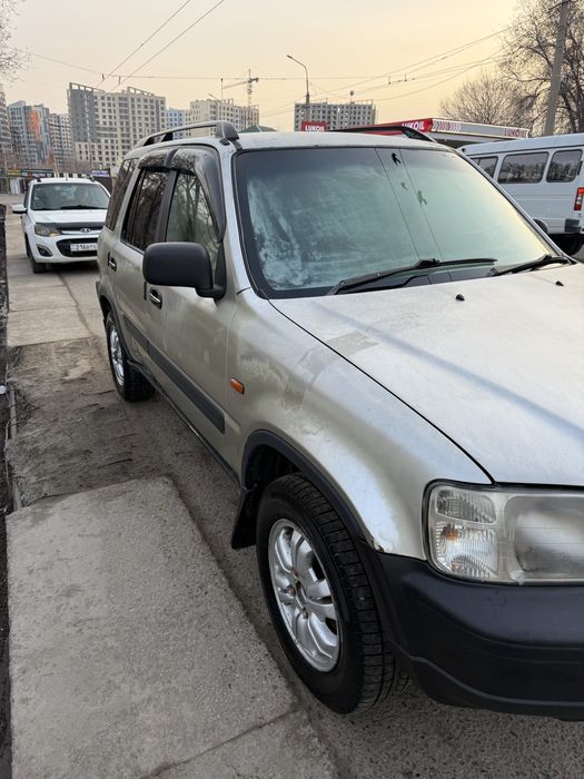 Авто машина Honda CR-V 1997