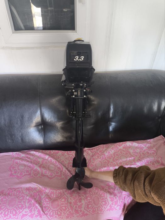 Мотор лодочный Mercury 3.3