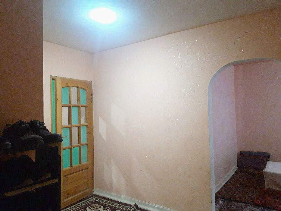 Срочно продаётся квартира 2/4/4 Олтин водий куча. (Венгерский)