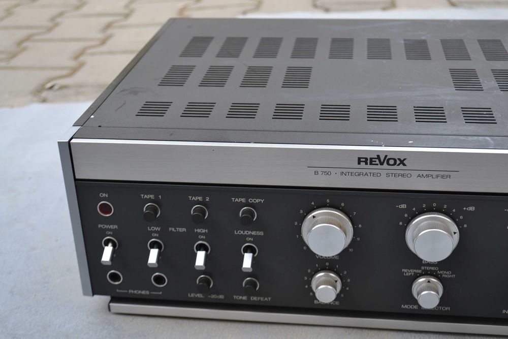 Amplificator Revox B 750