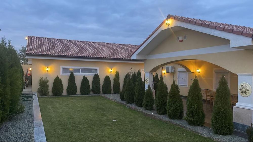 Casa duplex complet mobilat cu garaj pompa de caldura