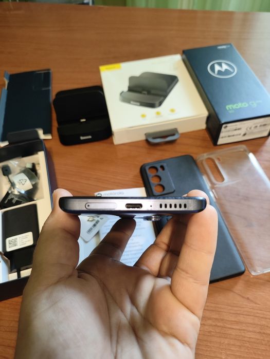 Moto G200 5G Blue - ecran mare, ideal pentru Uber/Bolt - Oferta BF