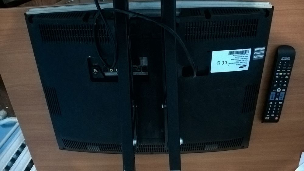 Здравствуйте продам телевизор Самсунг