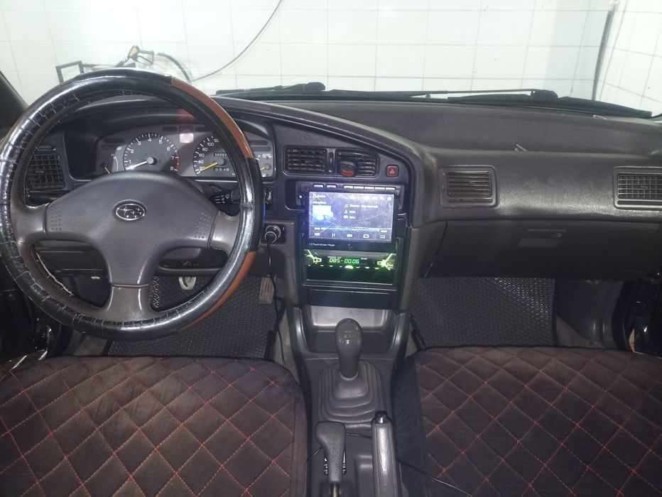 Субару легаси универсал