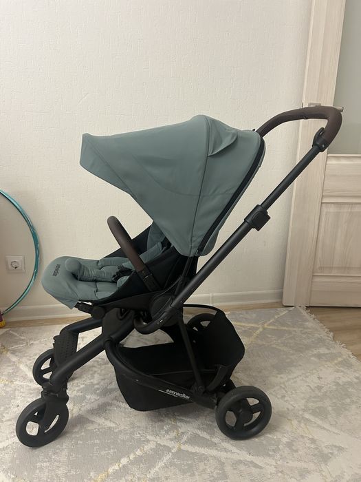 Продам детскую коляску aesywalker