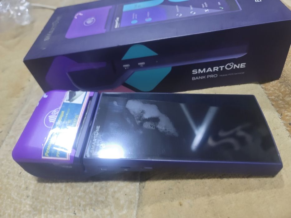 Продаётся кассовый апарат смарт оне.