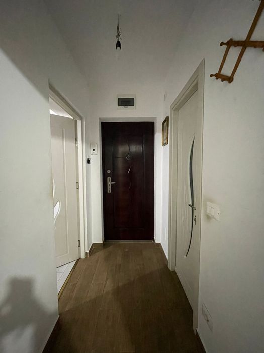 Garsoniera de inchiriat Roman