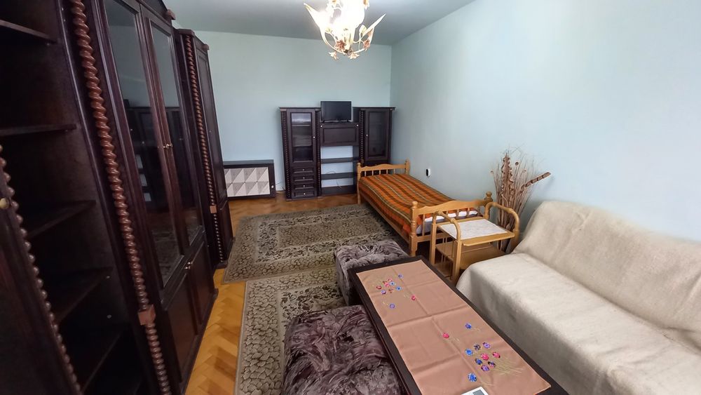 Дава се под наем Двустаен апартамент в Севлиево - 70 кв.м за 248.88 € - Снимка #3