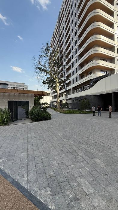ЖК Infinity 2 ком, 65 м2. Ор-р: улица Садыка Азимова, кафе Эфенди