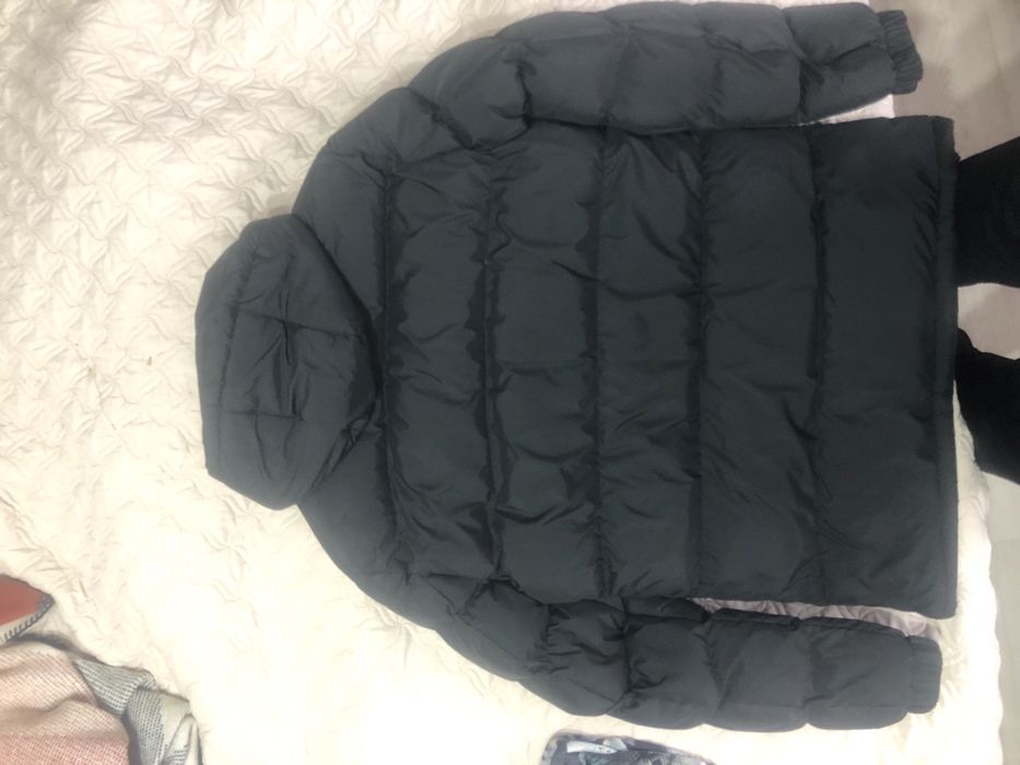 Куртки зимние продам