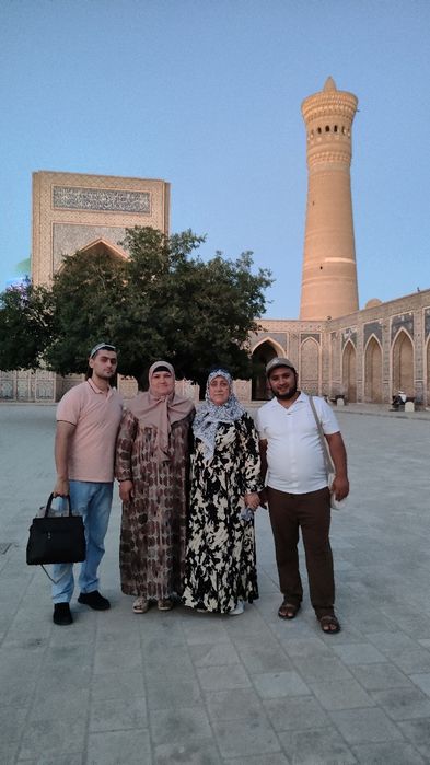 Гид с арабским, английским, русским, персидским языком по Самарканду с