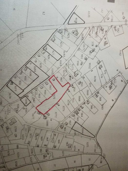 продавам парцел Боровец-север