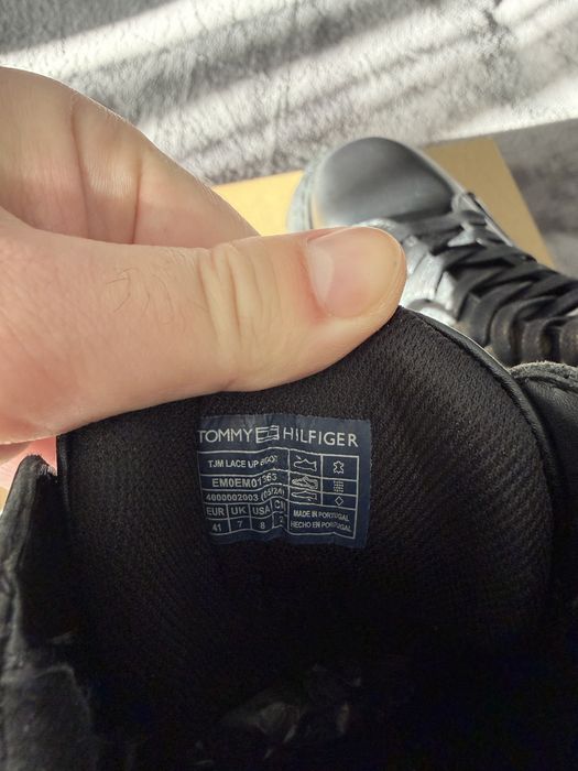 Tommy Jeans bocanci ghete negre marimea 41 noi originali