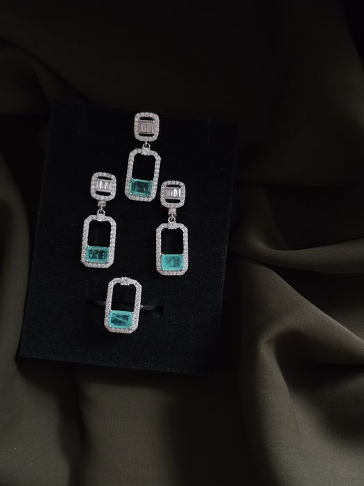 Серебряный комплект