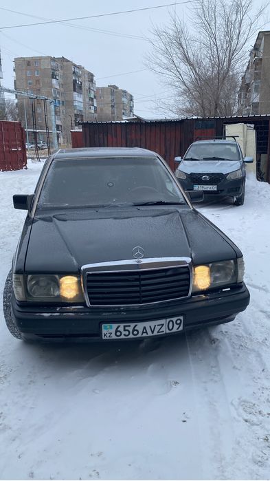 Мерседес бенз 190