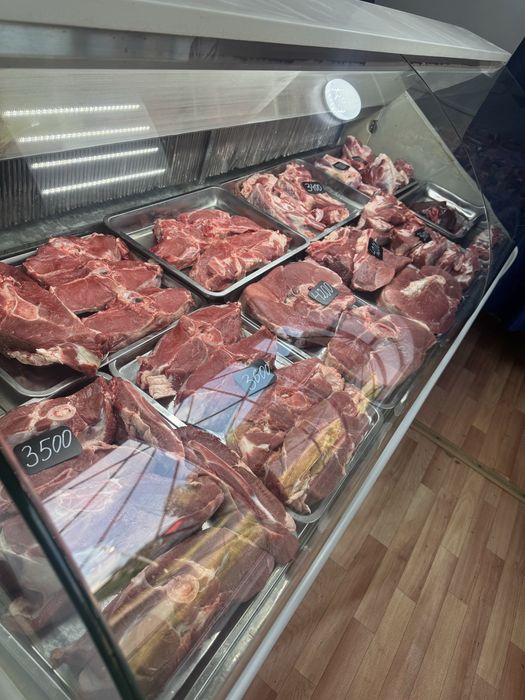 Продам действующи мясную лавку