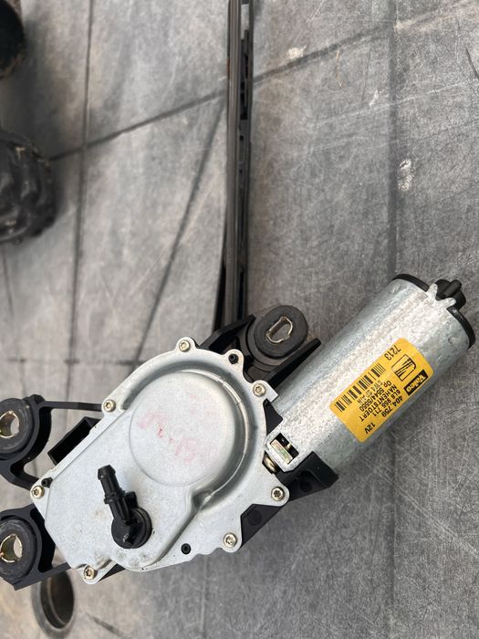 Чистачка за Vw Polo