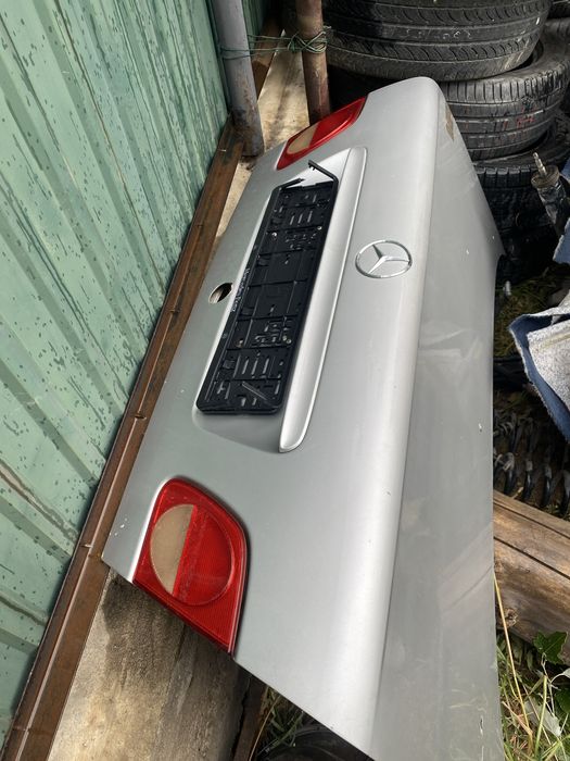 Запчасти на мерс 210 лупарик mers w210.