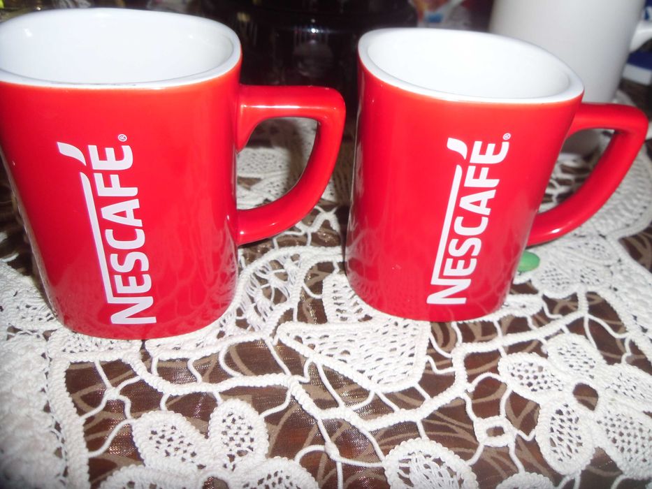 2 cesti cafea Nescafe