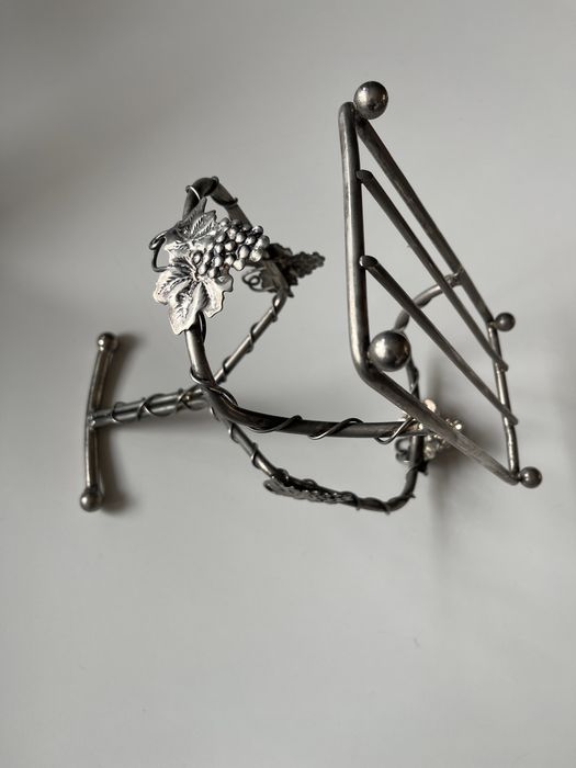 Стилна Винтидж поставка за бутилка вино Франция