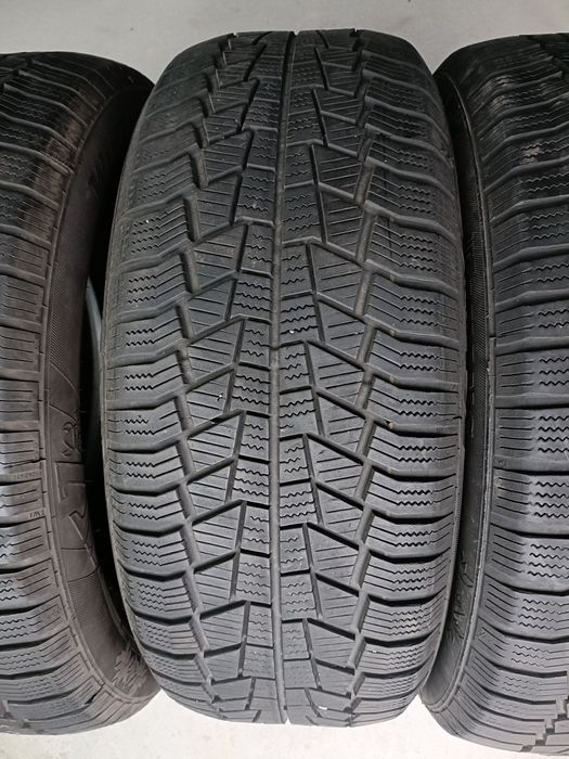 215 55 R17 Viking DOT19