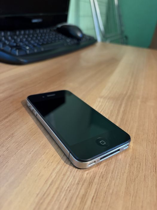 Iphone 4S 16 GB Black