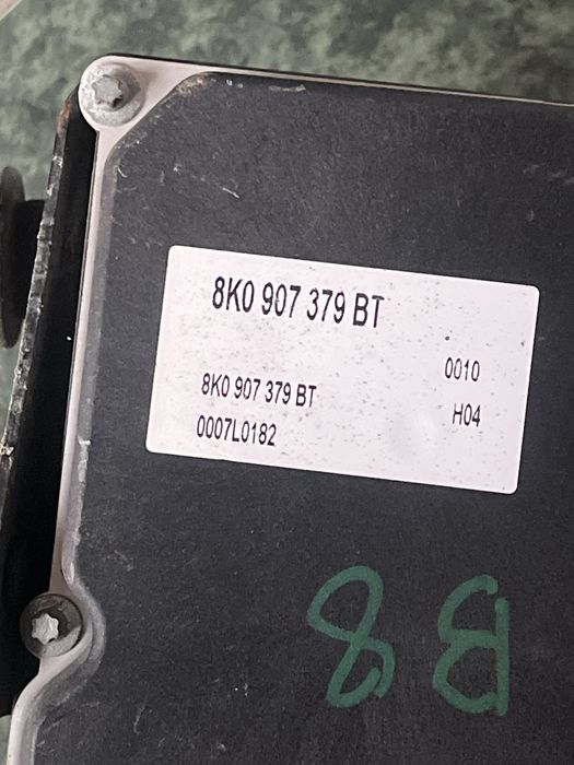 Pompa abs audi a4 b8