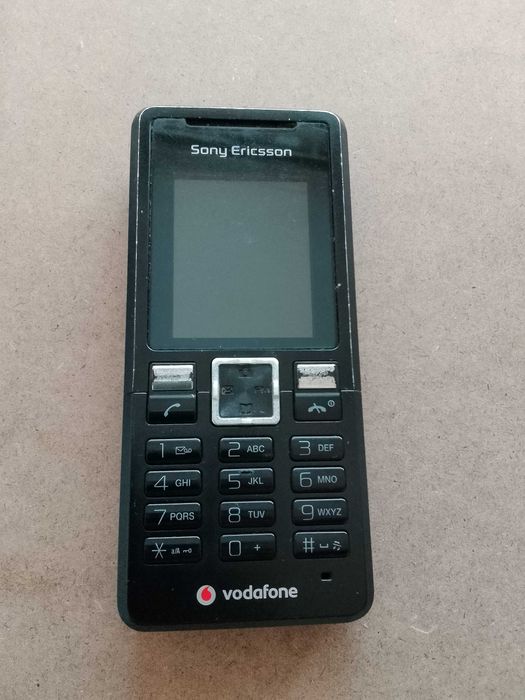 Sony Ericsson T250i, бг меню (+кабел и слушалки)