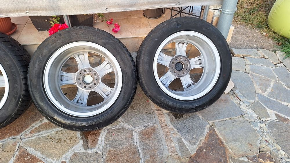 Джанти 17-ки за джип BMW с гуми зимни