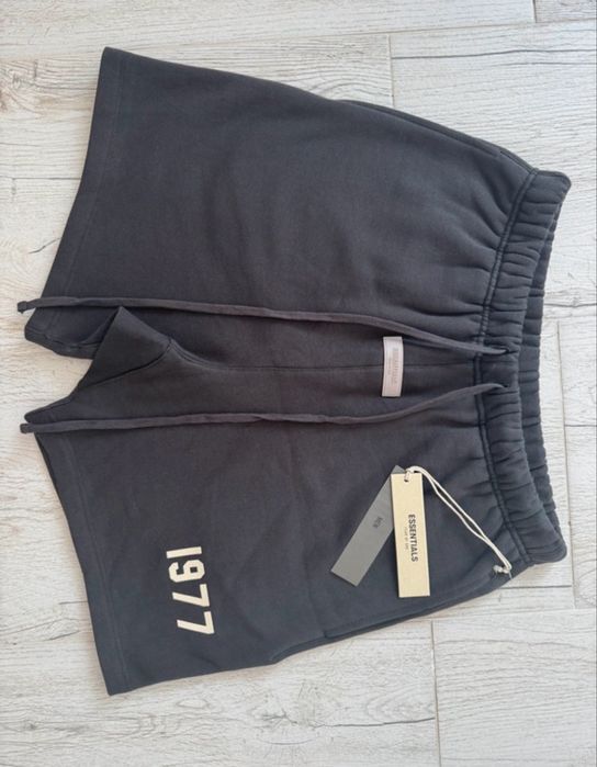 Pantaloni Essential M