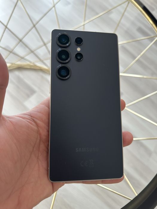 Vand / Schimb Samsung S25 Ultra 512 GB Ca Nou