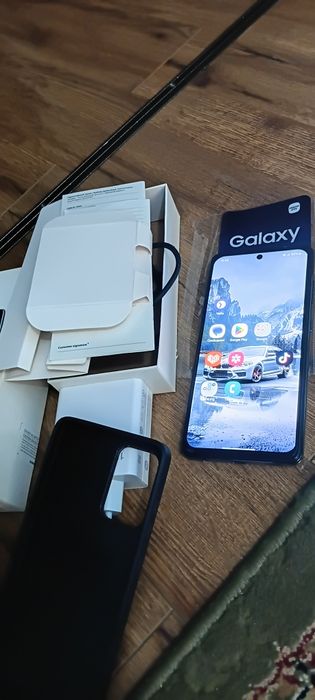 Продам телефон Samsung  a 52