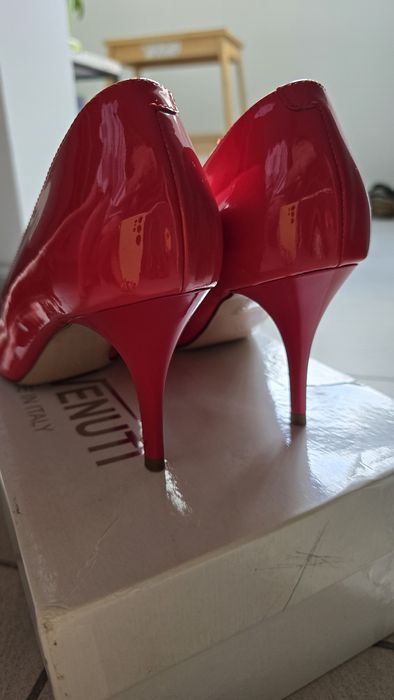 Pantofi piele fucsia