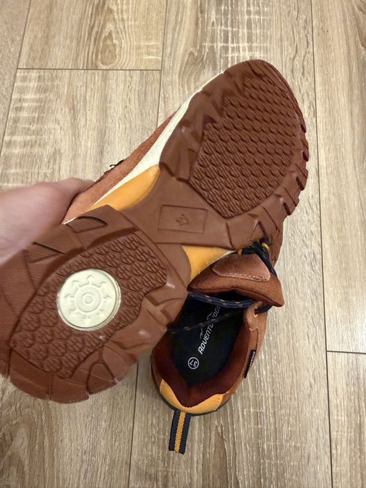 Продам ботинки unisex