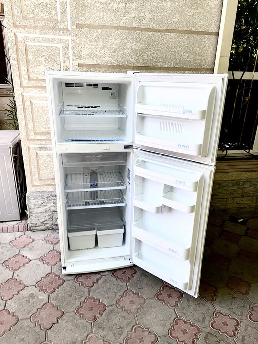 Продаю холодильник Самсунг с доставкой