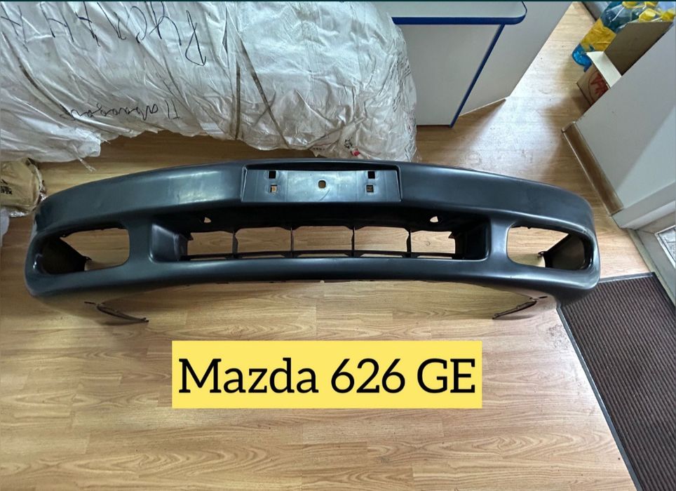 В продаже бампера на Мазду Кронос