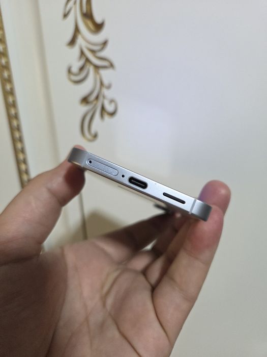 Samsung galaxy s25 Ram 12g Rom 128g