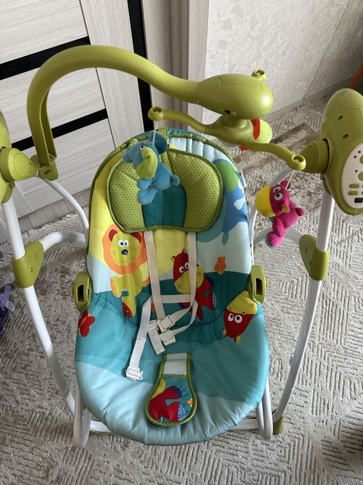 Детская музыкальная люлька качалка