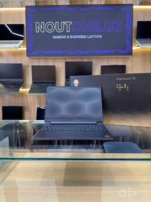 Noutbuk Dell Alienware 15  Ryzen 5 220 RTX4050 16/512GB 15.3 IPS 165hz