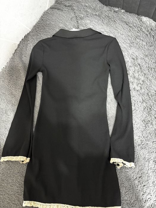 Вечернее черное платье