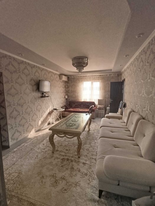 Sergeli Doʻstlik-2 mavzesida 3 xonali kvartira sotiladi